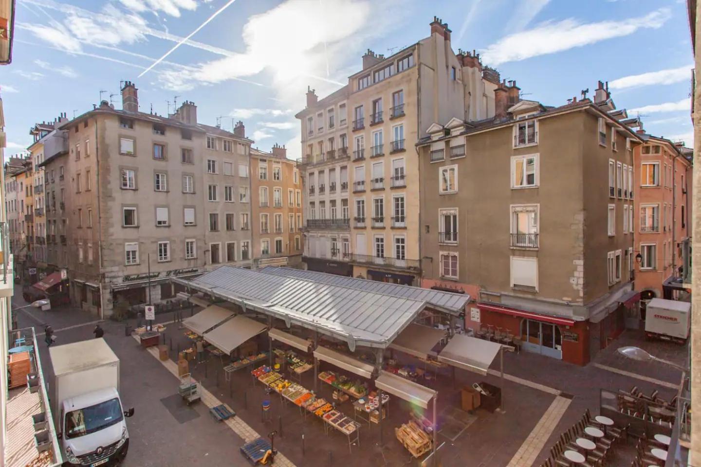 Chambre Privee En Hyper-Centre De Grenoble Exterior photo